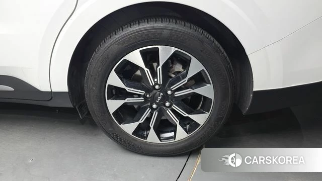 Kia Carnival 4th generation id 4942879 из Кореи 13