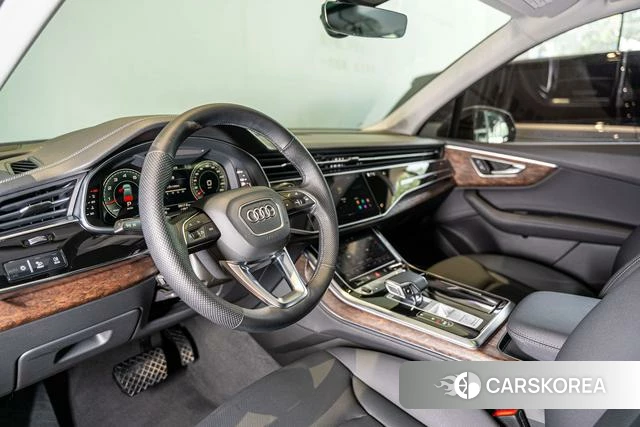 Audi Q7 id 4278907 из Китая 13