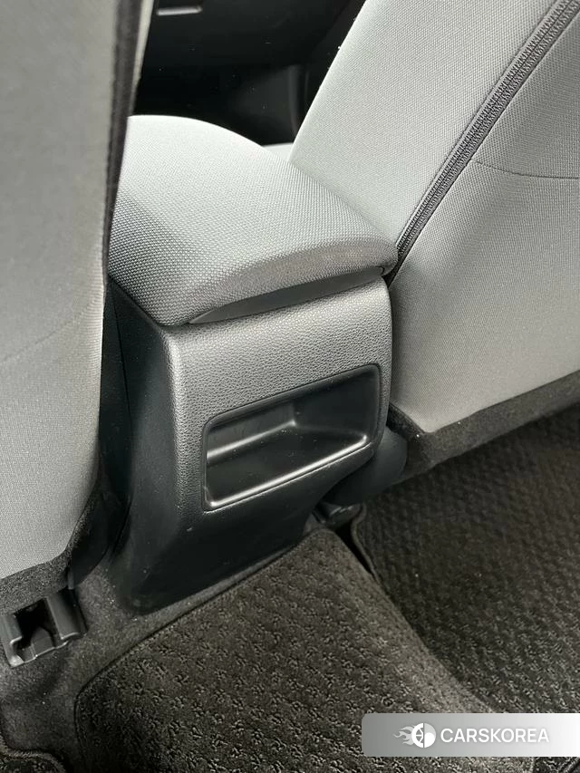 Toyota Corolla id 4262297 из Китая 13