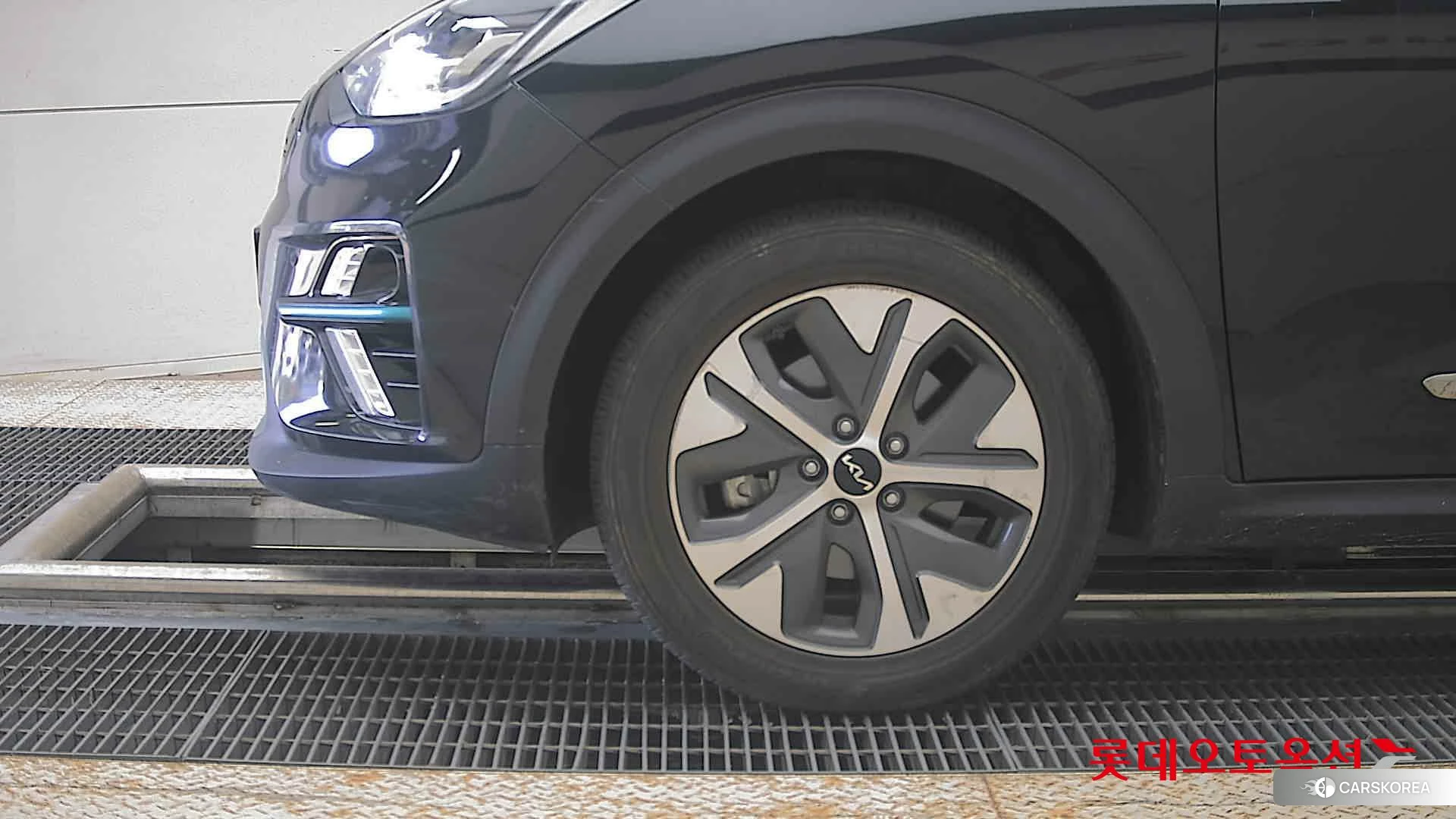 Kia Niro EV id 4902345 из Кореи 13
