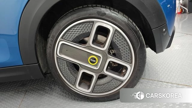 Mini Cooper Electric id 4475527 из Кореи 13