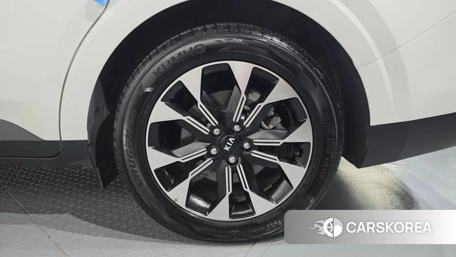 Kia Carnival 4th generation id 4535369 из Кореи 13