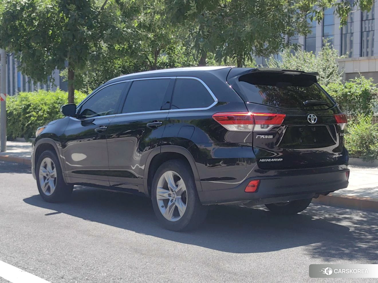 Toyota Highlander id 4420033 из Китая 13