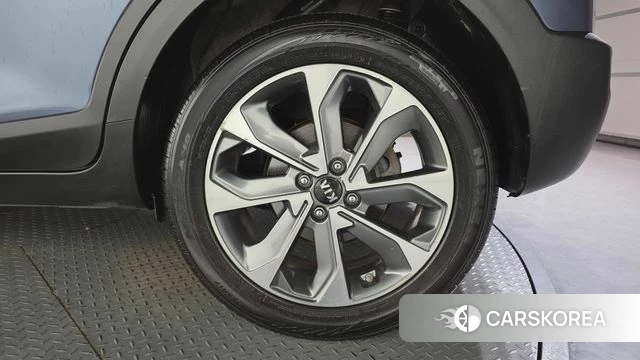 Kia Stonic id 4770833 из Кореи 13