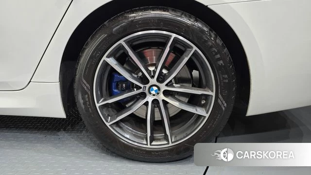 BMW 5 Series (G30) id 4202337 из Кореи 13