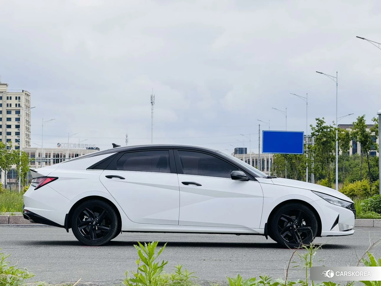 Hyundai Elantra id 4468081 из Китая 13