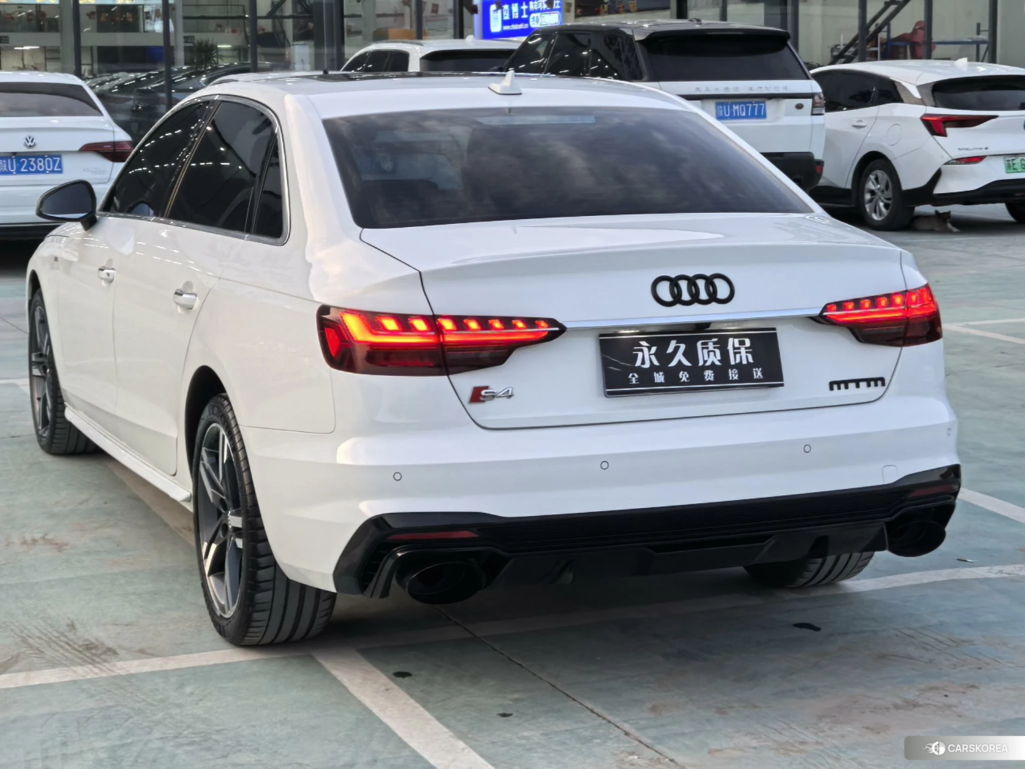 Audi A4L id 4467517 из Китая 13