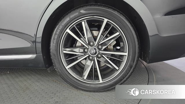 Hyundai The New Grandeur IG id 4642399 из Кореи 13