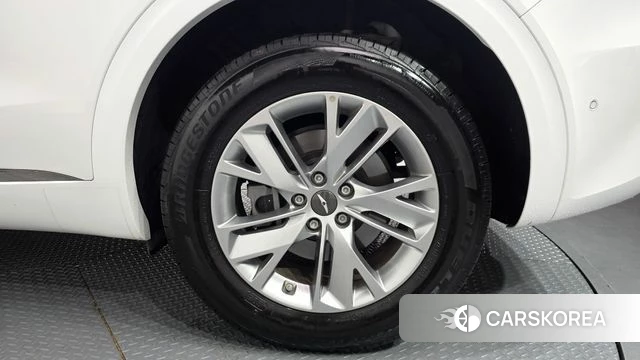 Genesis GV70 id 4560777 из Кореи 13