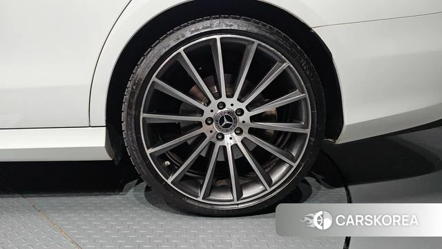 Mercedes-Benz E-Class W213 id 4637271 из Кореи 13