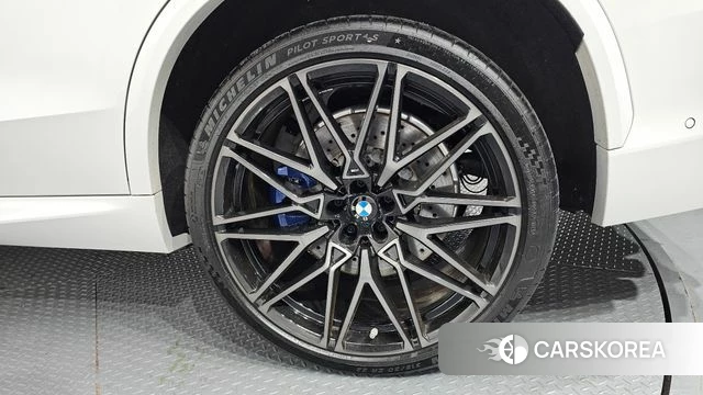 BMW X5M (G05) id 4314964 из Кореи 13
