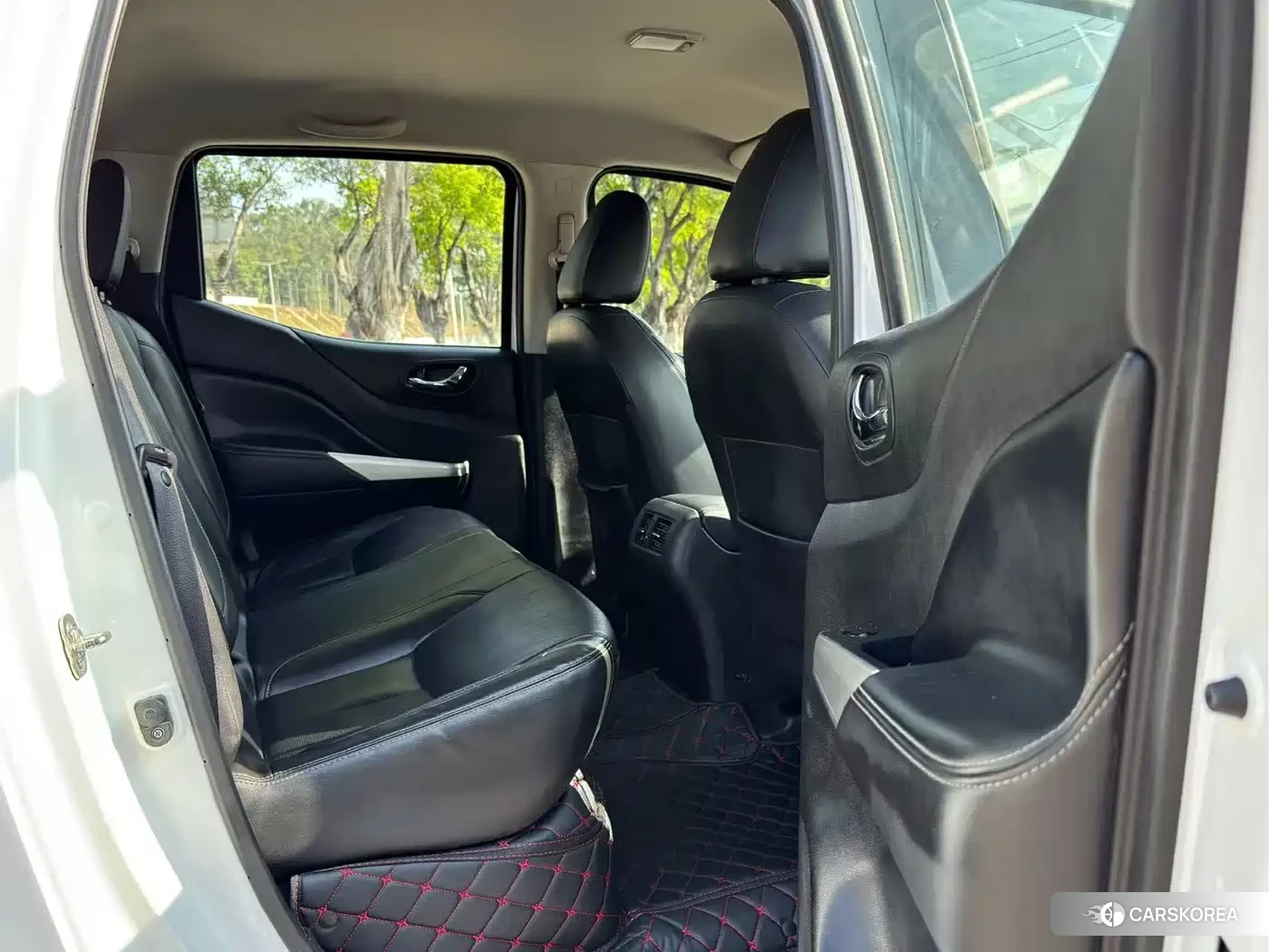 Nissan Navara id 4559780 из Китая 13