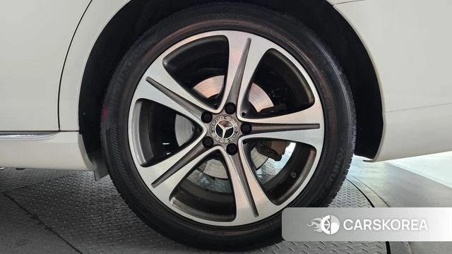Mercedes-Benz E-Class W213 id 4496988 из Кореи 13
