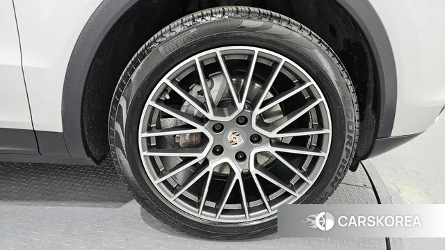 Porsche Cayenne (PO536) id 4284393 из Кореи 13