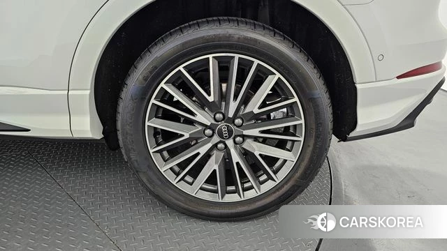 Audi Q3 (F3) id 4375012 из Кореи 13