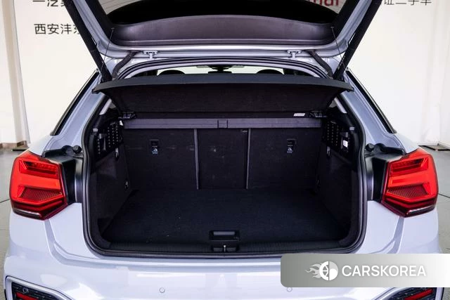 Audi Q2L id 4279026 из Китая 13