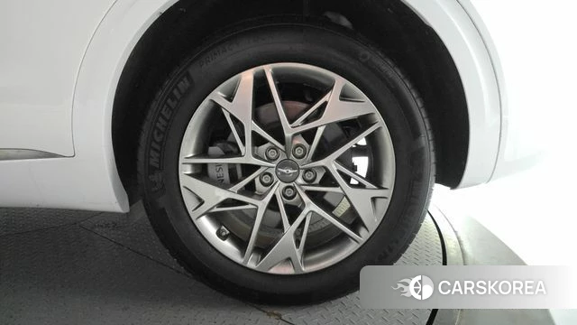 Genesis GV70 id 4774305 из Кореи 13