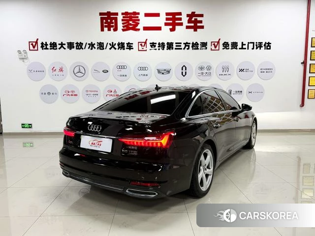 Audi A6L id 4279246 из Китая 13