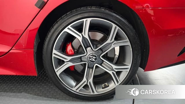 Kia Stinger id 4435077 из Кореи 13
