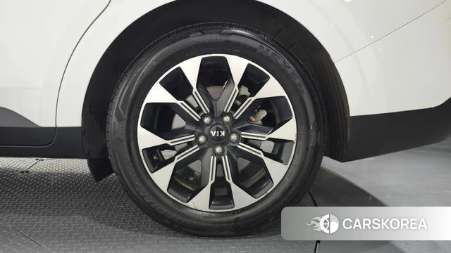 Kia Carnival 4th generation id 4525155 из Кореи 13
