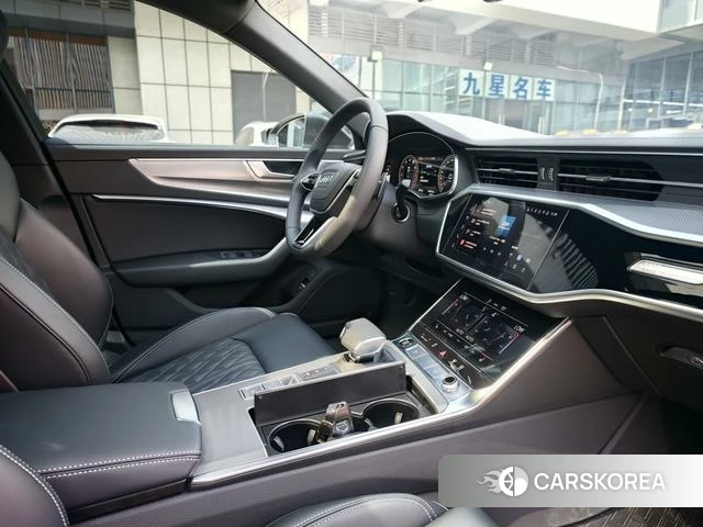 Audi A6L id 4265934 из Китая 13
