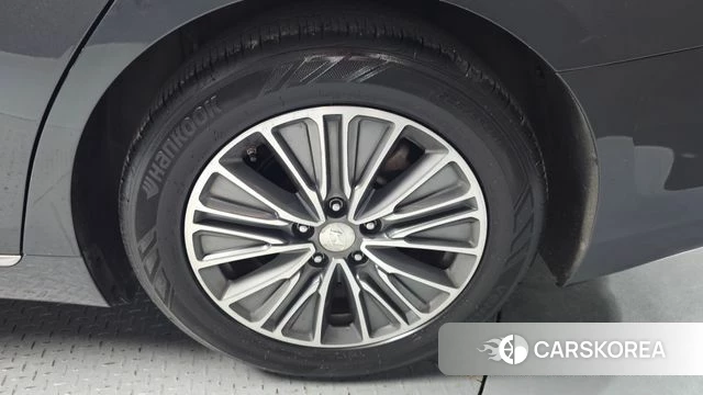 Hyundai Grandeur IG Hybrid id 4424502 из Кореи 13