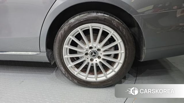 Mercedes-Benz E-Class W213 id 4562237 из Кореи 13