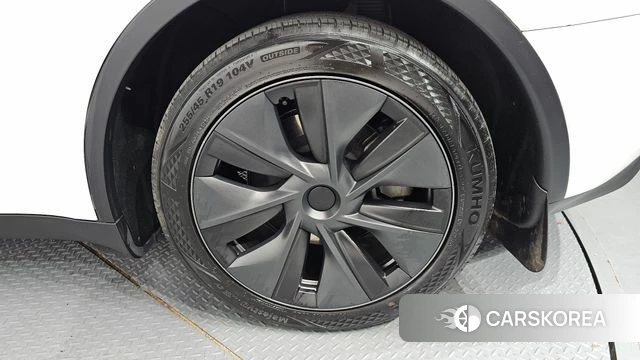 Tesla Model Y id 4730081 из Кореи 13