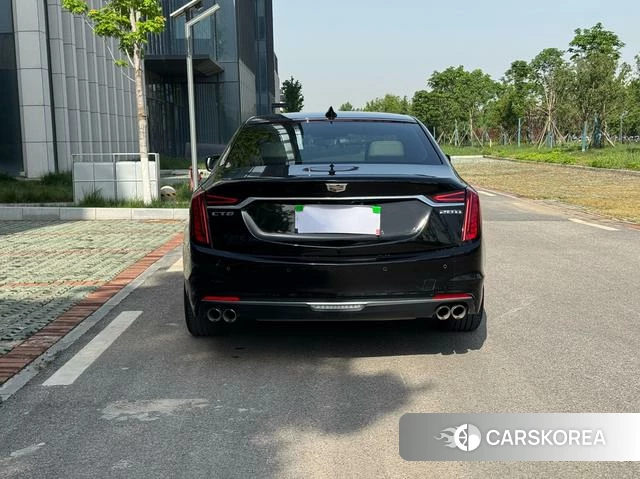 Cadillac CT6 id 4210657 из Китая 13