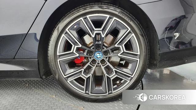 BMW i5 (G60) id 4725449 из Кореи 13
