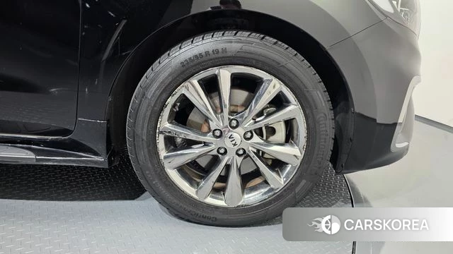Kia The New Carnival id 4647381 из Кореи 13
