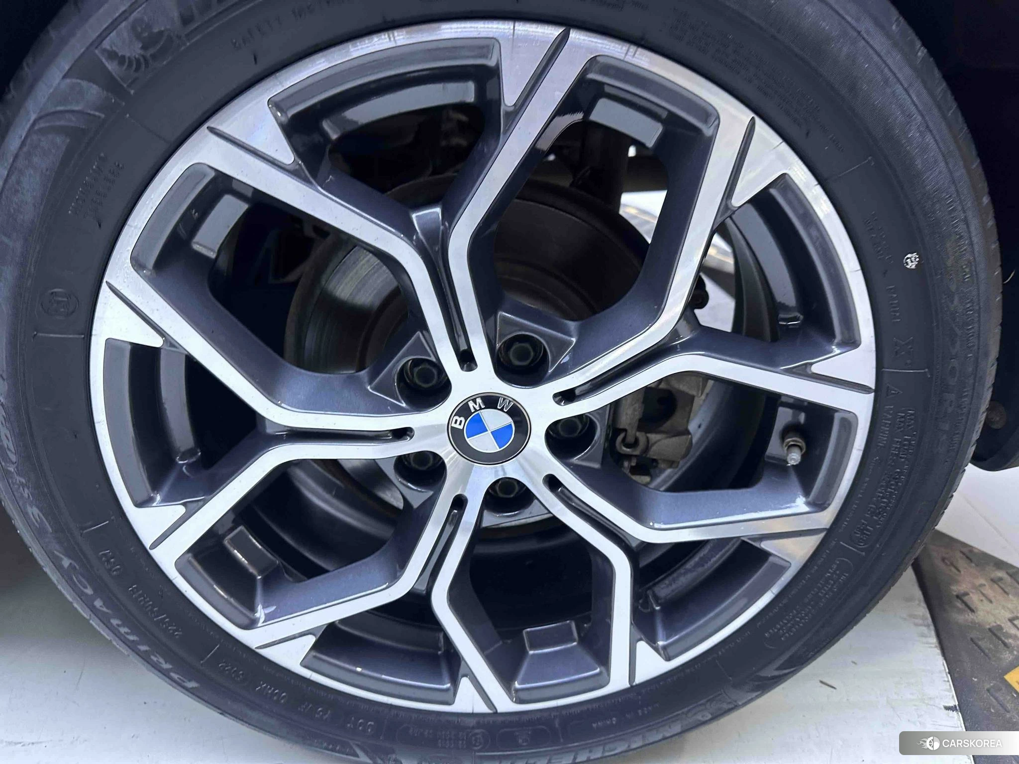 BMW X1 id 4485450 из Китая 13