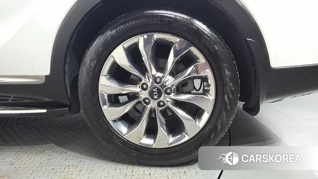 Kia The New Sorento id 4693943 из Кореи 13