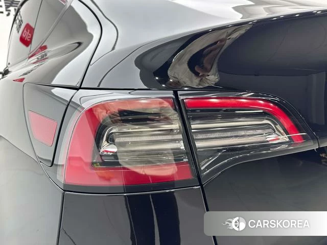 Tesla Model Y id 3856359 из Китая 13