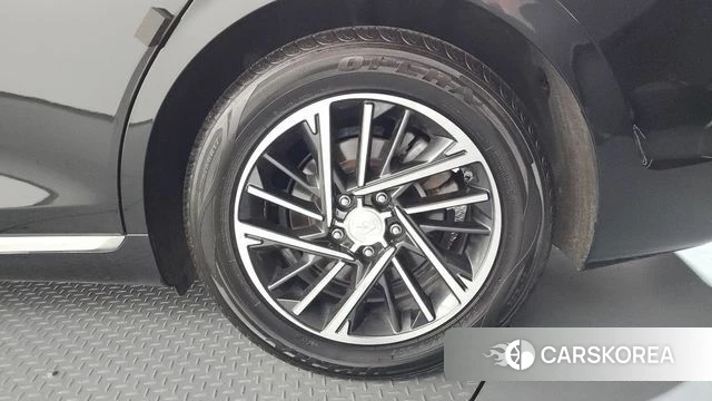 Hyundai The New Grandeur IG id 4489171 из Кореи 13