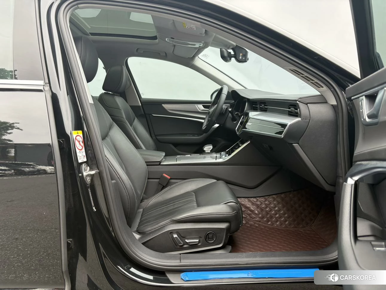 Audi A6L id 4455100 из Китая 13