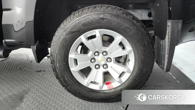 Chevrolet (GM Daewoo) Real New Colorado id 4572952 из Кореи 13