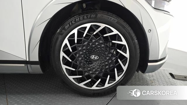 Hyundai Ionic 5 id 4904832 из Кореи 13