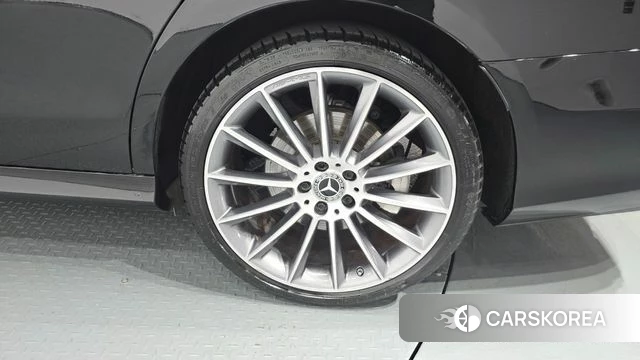 Mercedes-Benz E-Class W213 id 4631398 из Кореи 13