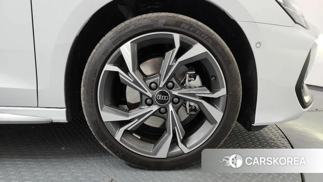 Audi A3 (8Y) id 4200863 из Кореи 13