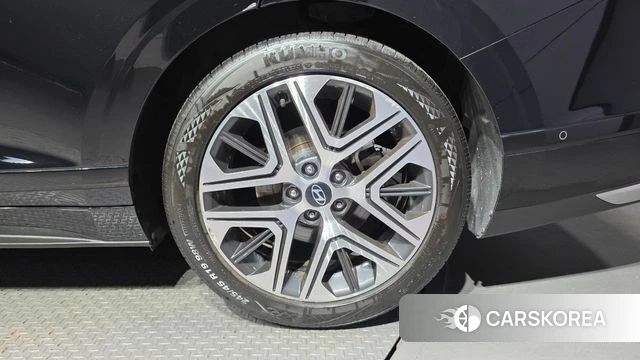 Hyundai Grandeur Hybrid (GN7) id 4555340 из Кореи 13