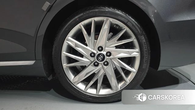Hyundai The New Grandeur IG id 4943609 из Кореи 13