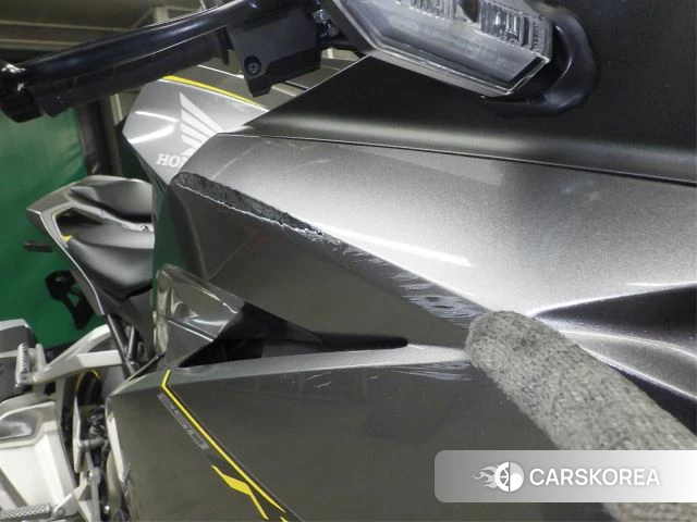 Honda CBR250RR id 4184312 из Японии 13