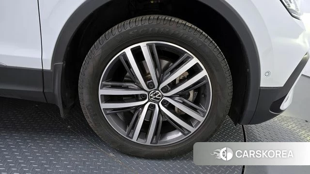 Volkswagen Tiguan Allspace id 4195102 из Кореи 13