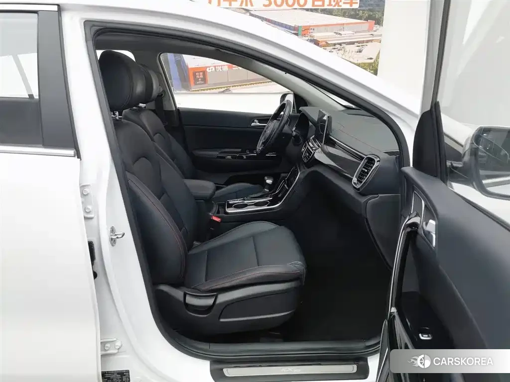Kia KX5 id 4539168 из Китая 13
