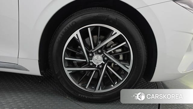 Hyundai The New Grandeur IG id 4693601 из Кореи 13