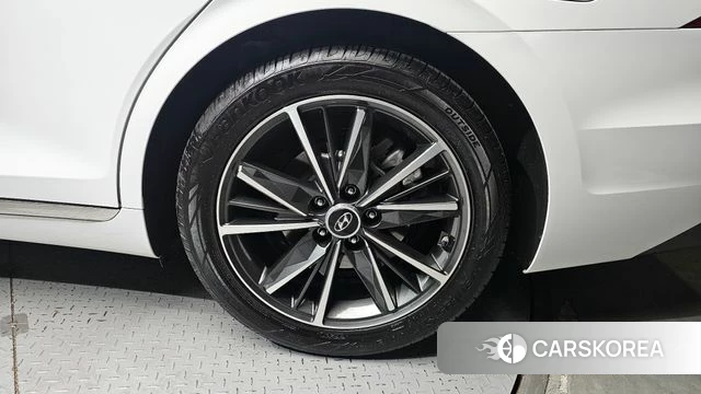 Hyundai The New Grandeur IG id 4201937 из Кореи 13