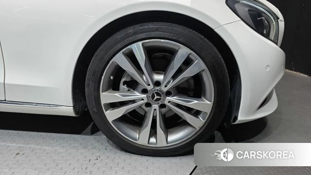 Mercedes-Benz C-Class W205 id 4605490 из Кореи 13