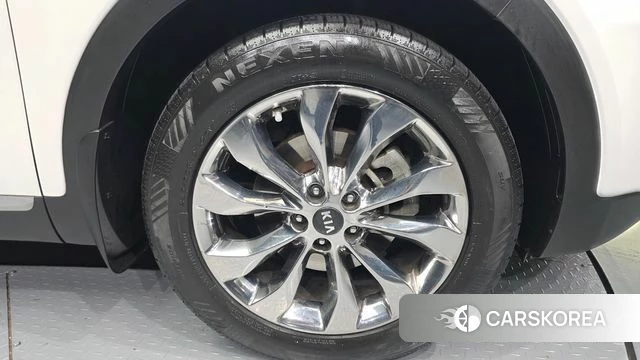 Kia The New Sorento id 4435798 из Кореи 13