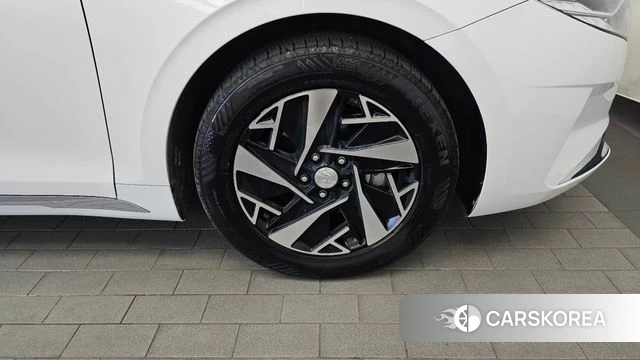Hyundai The New Grandeur IG Hybrid id 4401754 из Кореи 13